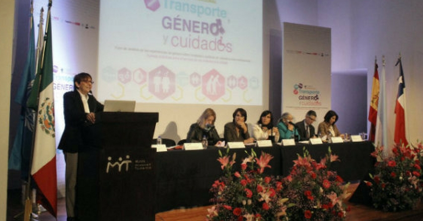 Inauguran Primer Foro de Transporte, Género y Cuidados
