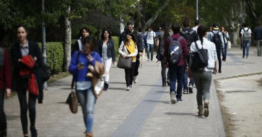 Un 27% de los jóvenes cree que la violencia machista es «normal» en la pareja
