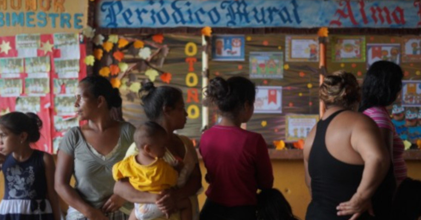 Mujeres, migrantes y pobres, la triple discriminación en México
