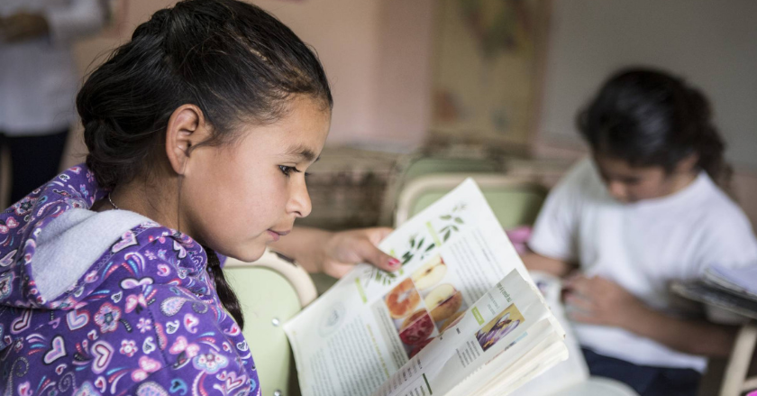 Niñas, futuras mujeres, libres de violencia gracias a la educación