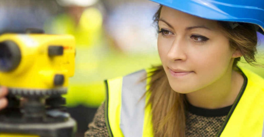 Solo 8 de cada 100 mujeres elige una ingeniería en México