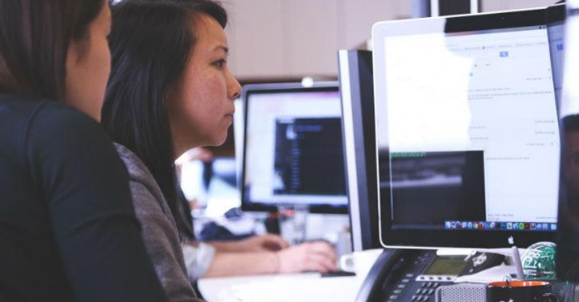 Excluir a las mujeres del entorno laboral genera pérdidas en las empresas