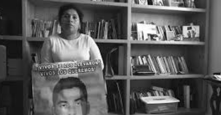 Las madres de Ayotzinapa: 5 años sin rastro de sus hijos