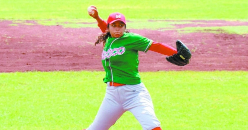Lanzadora mexicana rompe la barrera del machismo en el beisbol