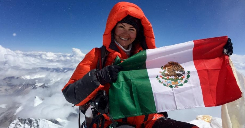 Viridiana Álvarez es la primera mujer en subir las 4 montañas más altas del mundo y es mexicana