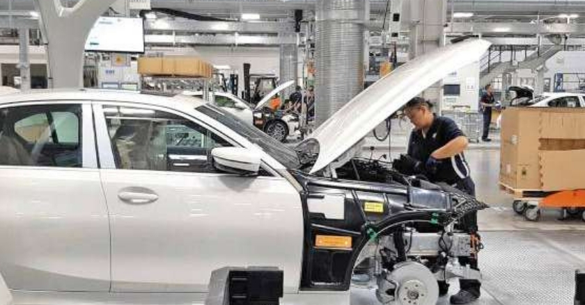 En BMW, 33% son mujeres