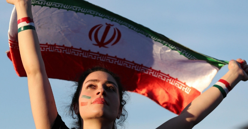 ¡40 años después!.. Las mujeres de Irán podrán ir a los estadios a ver un partido de fútbol