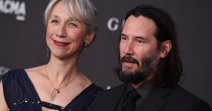 La nueva relación de Keanu Reeves, ¿sólo los hombres pueden envejecer en Hollywood?