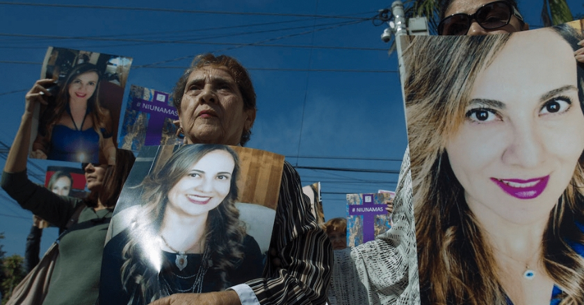 Giran orden de aprehensión contra expareja de Abril Pérez Sagaón