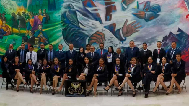 Egresa la primera generación en Peritos en Feminicidio y Violencia de Género en Morelia