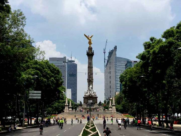 Colocarán 12 estatuas de mujeres ilustres en Paseo de la Reforma