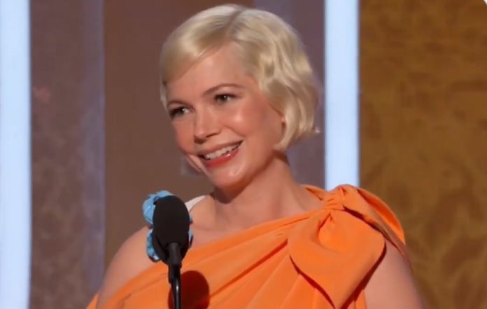 Michelle Williams lanza mensaje feminista: Mujeres, voten «en su propio interés»
