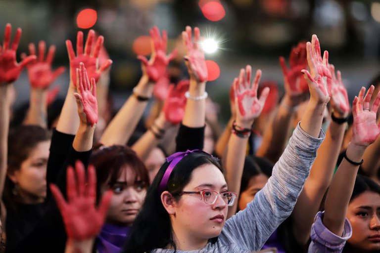 La guerra contra las mujeres: crecieron los feminicidios con armas de fuego y en la vía pública