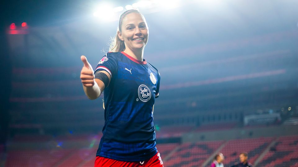 Jugadora de Chivas dará conferencia en Harvard