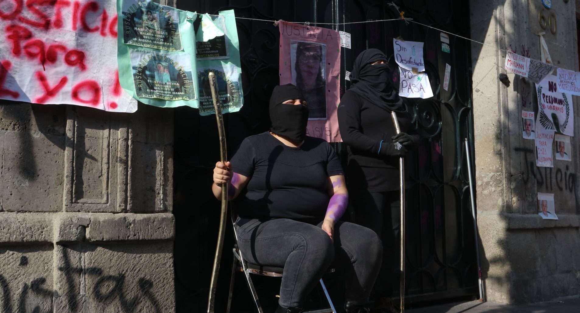 Mujeres comparten sus historias de dolor en ‘Antigrita’ en la toma de la CNDH