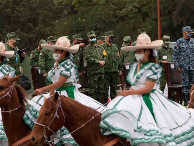 Mujeres se ganaron su lugar en el Ejército tras la Revolución