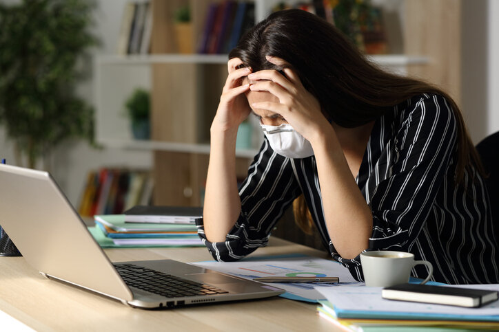 Las mujeres y el trabajo: Una pandemia socioeconómica