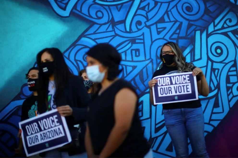 Las mujeres ganan terreno en las elecciones de Estados Unidos en varios estados