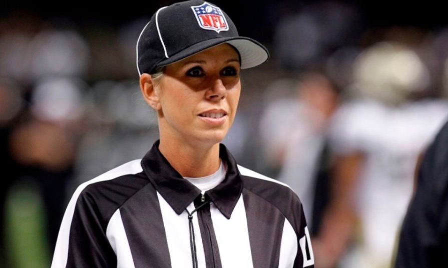 Abran paso, Sarah Thomas será la primera mujer árbitra en un Super Bowl