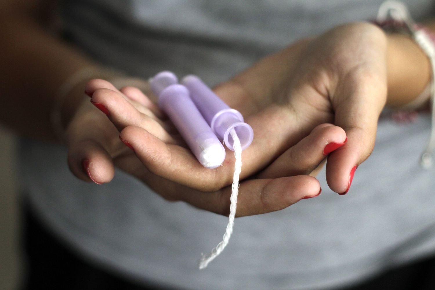 La guerra contra el tampón en la capital deja a más de cinco millones de mujeres sin alternativa