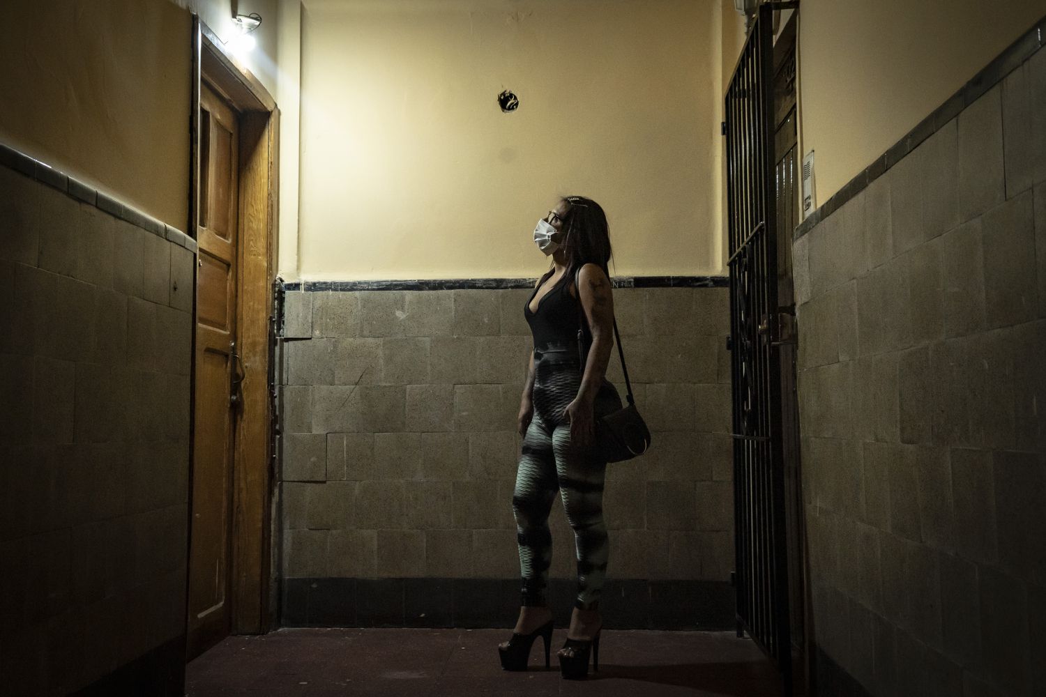 La crisis orilla a la prostitución a miles de mujeres con los riesgos de la pandemia