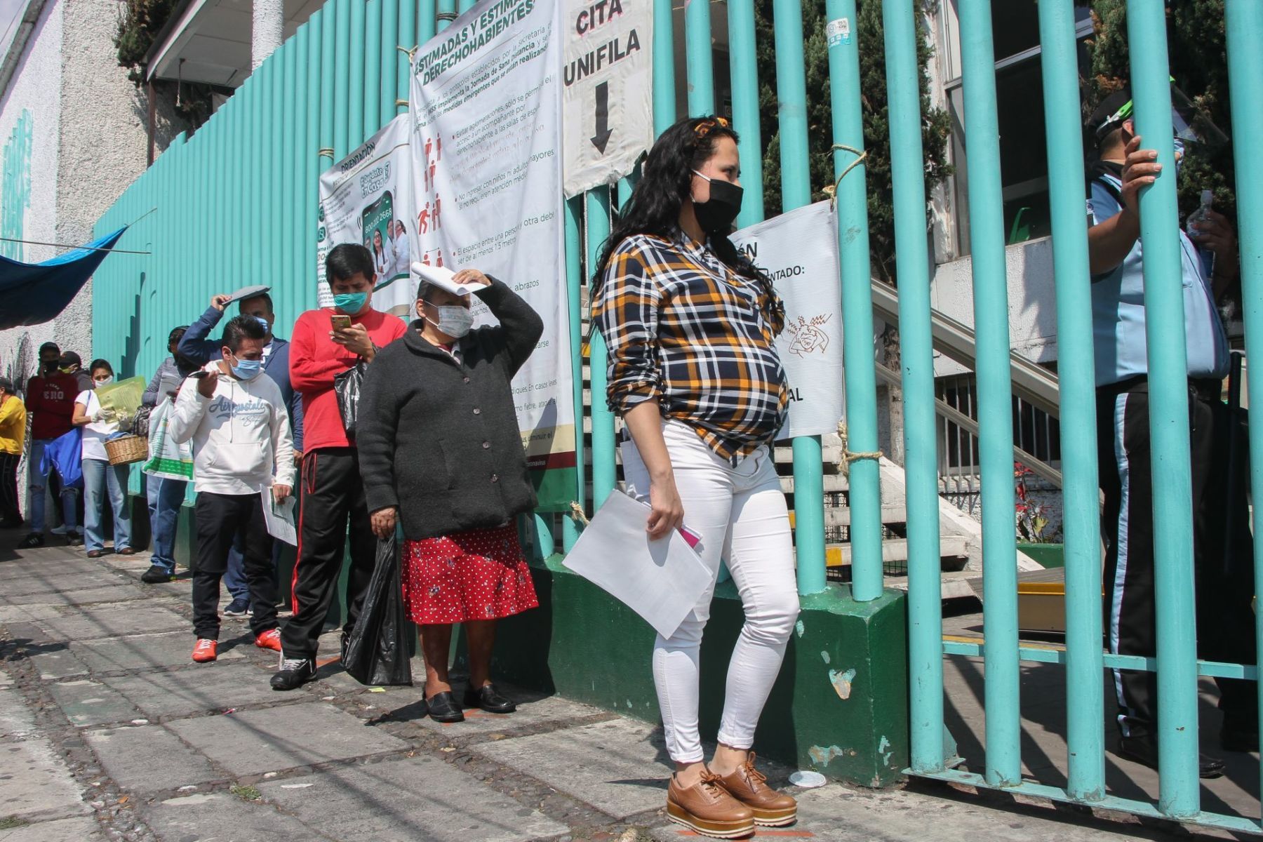 Embarazadas y con cáncer: mujeres doblemente vulnerables ante el COVID-19