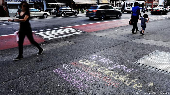 Mujeres luchan contra el acoso sexual verbal en Alemania