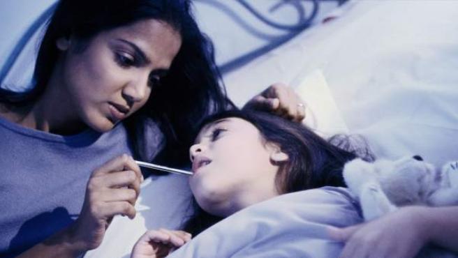 Cuidado de niños y enfermos potenció labor de mujeres en los hogares: Coneval