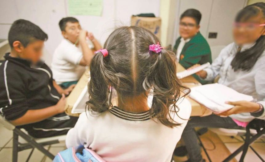 Dejan la escuela 2.1 millones de mujeres