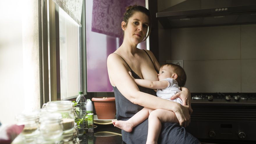Maternar en solitario en tiempos de COVID: ocho mujeres de familias monoparentales narran sus experiencias de confinamiento