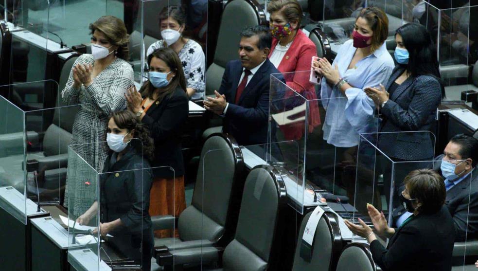 «No queremos ser princesas, queremos ser gobernadoras, diputadas, alcaldesas…»