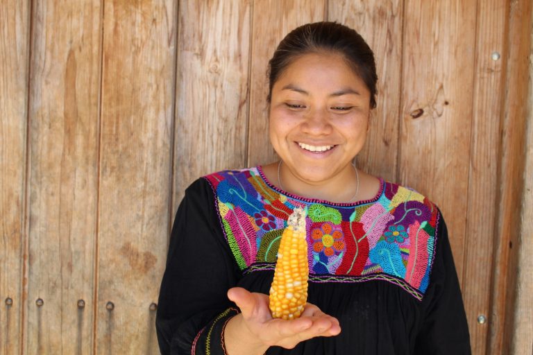 Claudia Ruiz Sántiz, una mujer tsotsil en la lista de los mejores 50 chefs del mundo