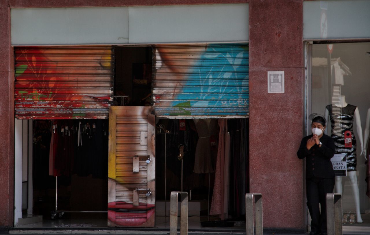 Crisis por COVID dejó más estragos en mujeres, altos niveles de pobreza e informalidad