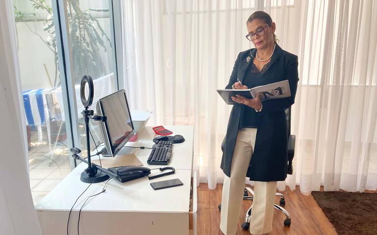 Pagan 15% menos a mujeres en empleos