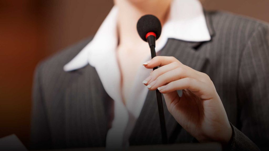 INE va por contrarrestar la violencia mediática y digital contra las mujeres