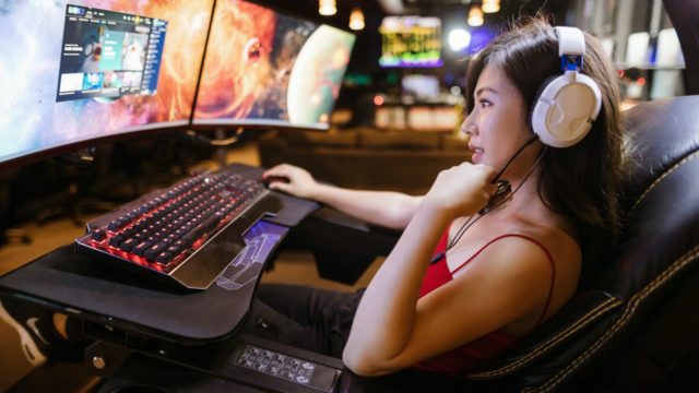 Mujeres gamers se enfrentan al acoso sexual y violencia de género en mundo digital