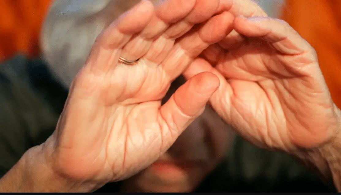 La violencia machista hacia las mujeres mayores, un fenómeno invisibilizado por vergüenza