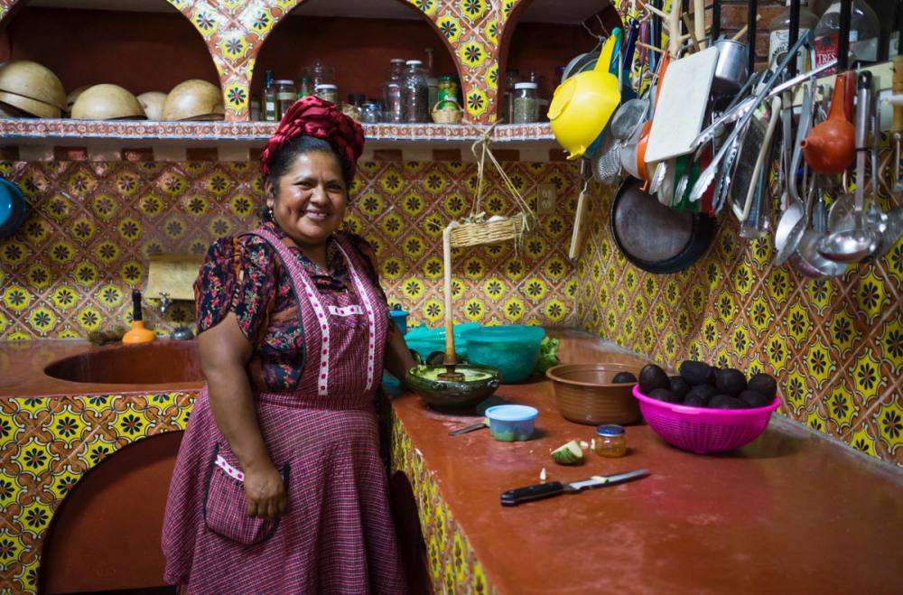 Abigail Mendoza: recetas ancestrales, metates y alegría