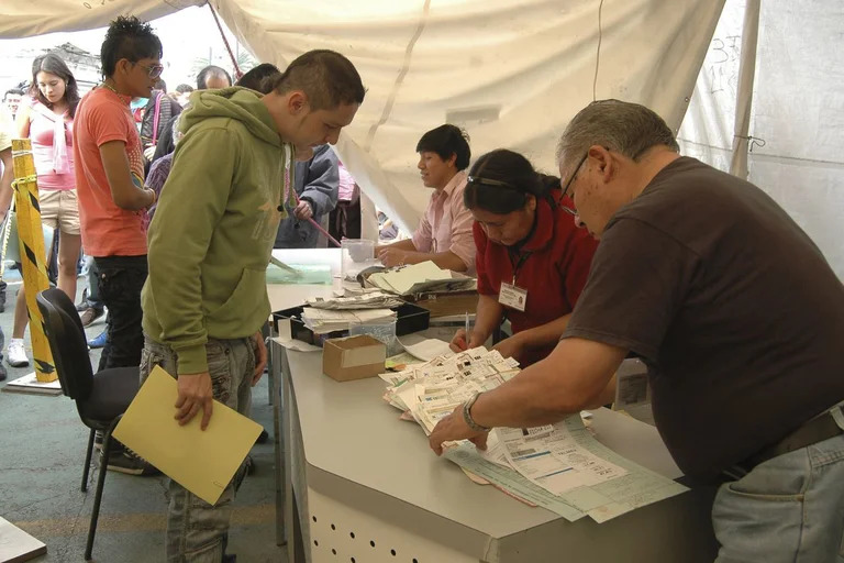 Anulan elección en Guerrero por negar derecho al voto a las mujeres