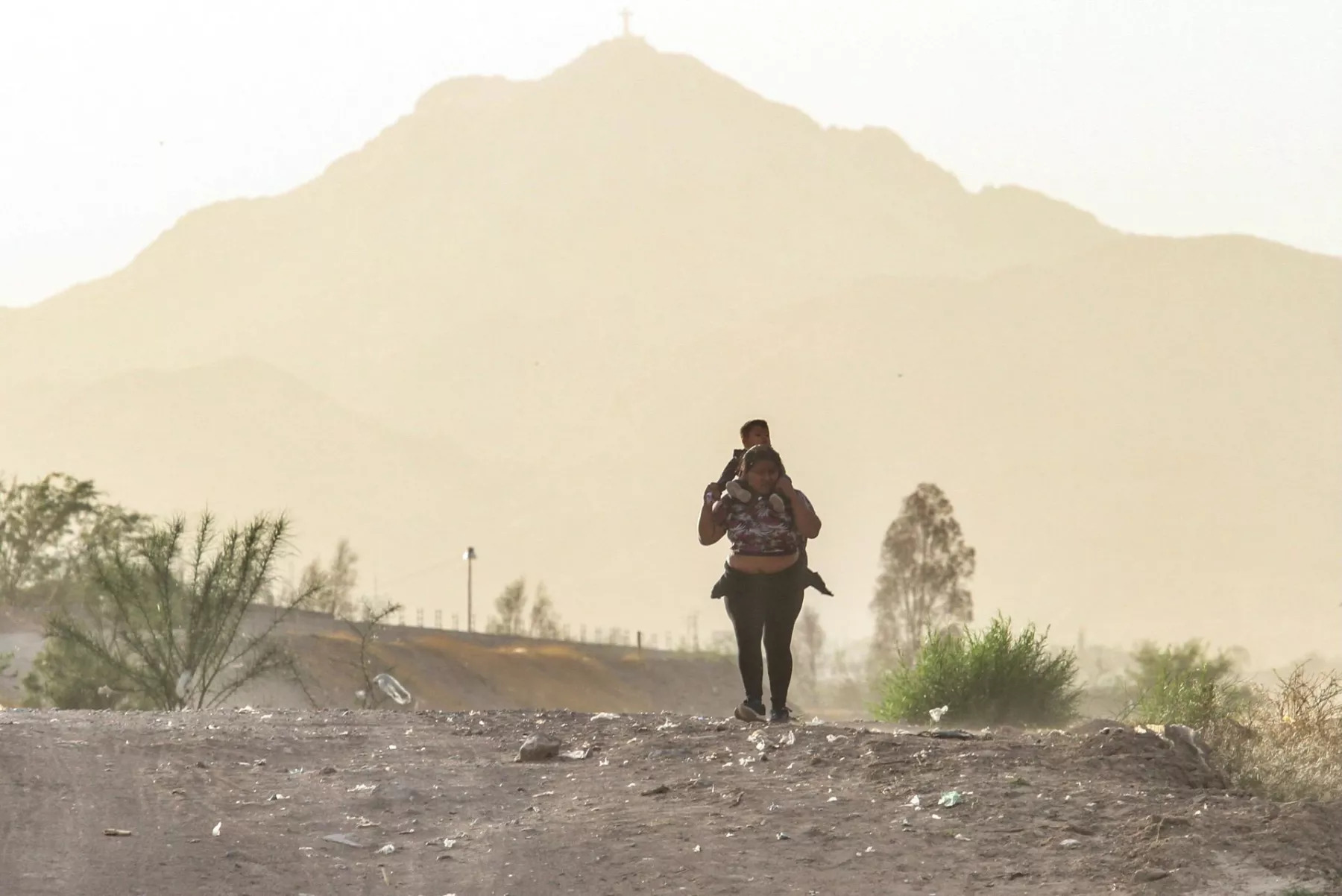 Mujeres migrantes, presas en el limbo de la política migratoria de México y EU