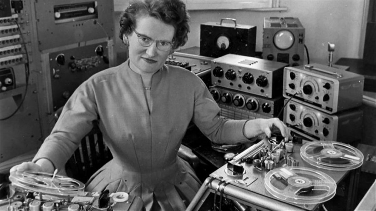 ‘Sisters with transistor’: la fascinante (y olvidada) historia de las pioneras de la música electrónica