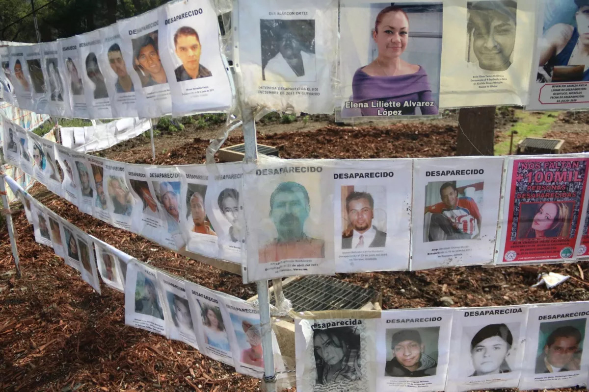 Renombran estaciones del Metrobús CDMX en memoria de desaparecidos y mujeres