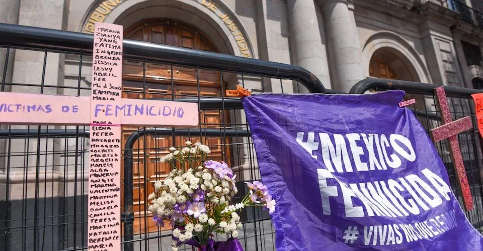 Homicidios de mujeres alcanzan máximo histórico en junio; 50 municipios concentran 46% de feminicidios