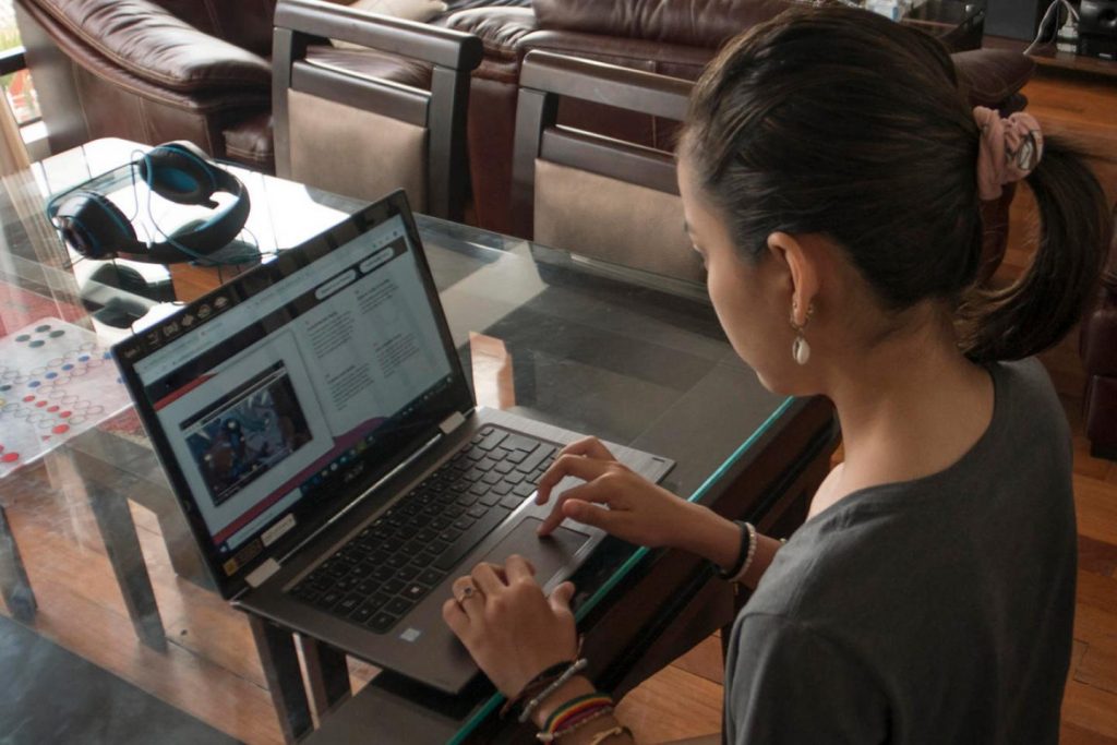 En México, 7% de las mujeres sufrió violencia digital en 2021; compañeros de escuela, los principales agresores