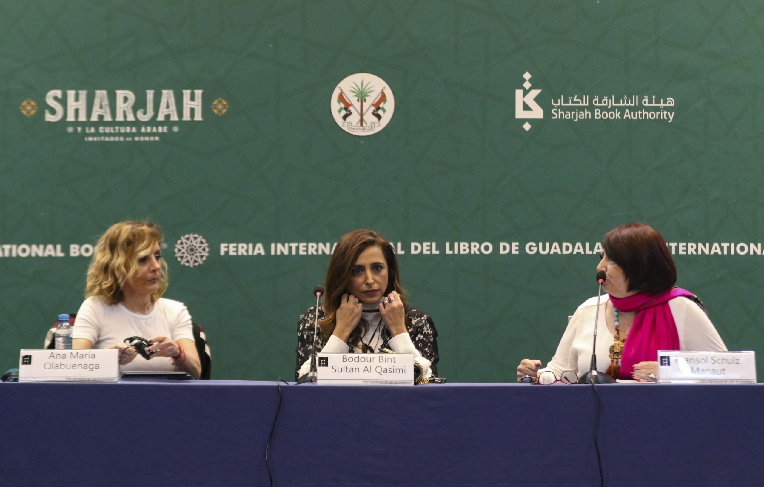 Mujeres de dos mundos coinciden en lucha sin derechos