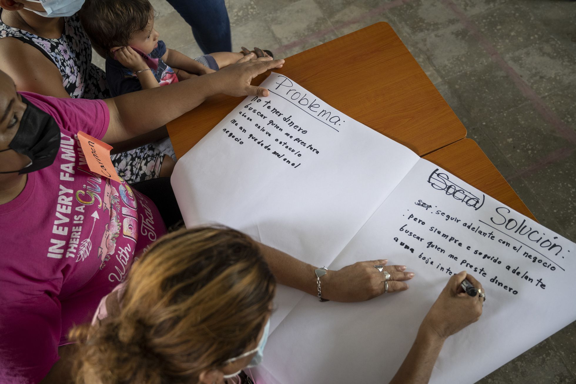 Una salida a las violencias que acumulan las mujeres migrantes