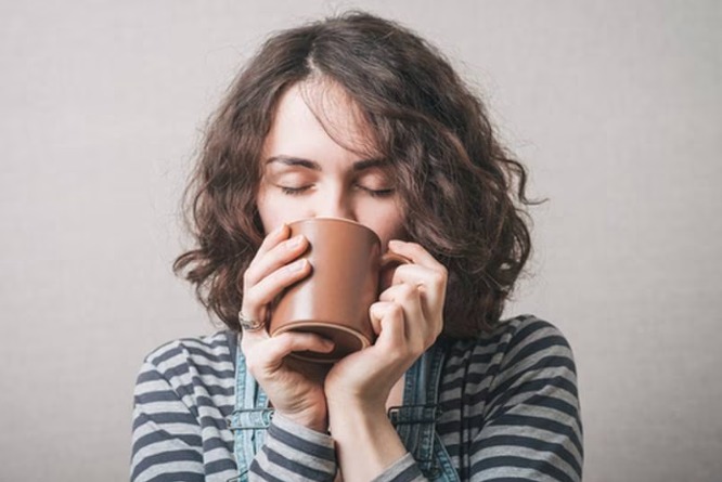Beber café postparto reduce el riesgo en mujeres con diabetes gestacional