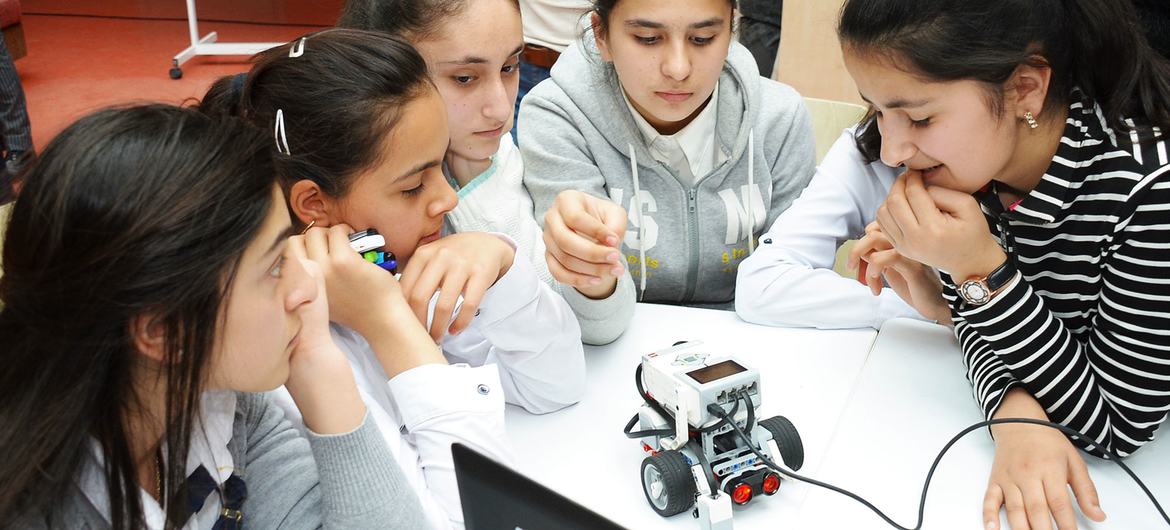 La igualdad de género requiere la participación de las mujeres en la tecnología y la innovación