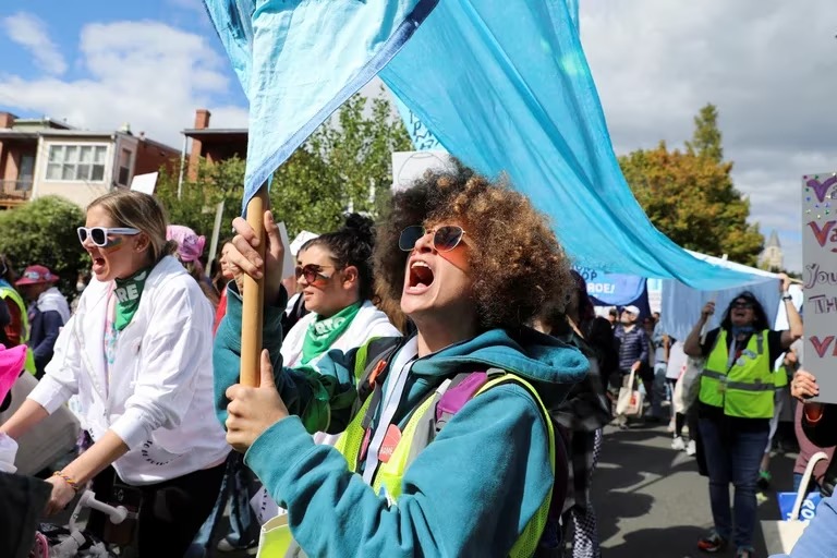La ONU pidió centrarse en los derechos de las mujeres y no en el aumento de la población mundial