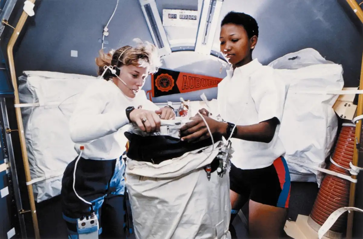 Todos los astronautas que vayan a Marte deberían ser mujeres: lo dice la ciencia